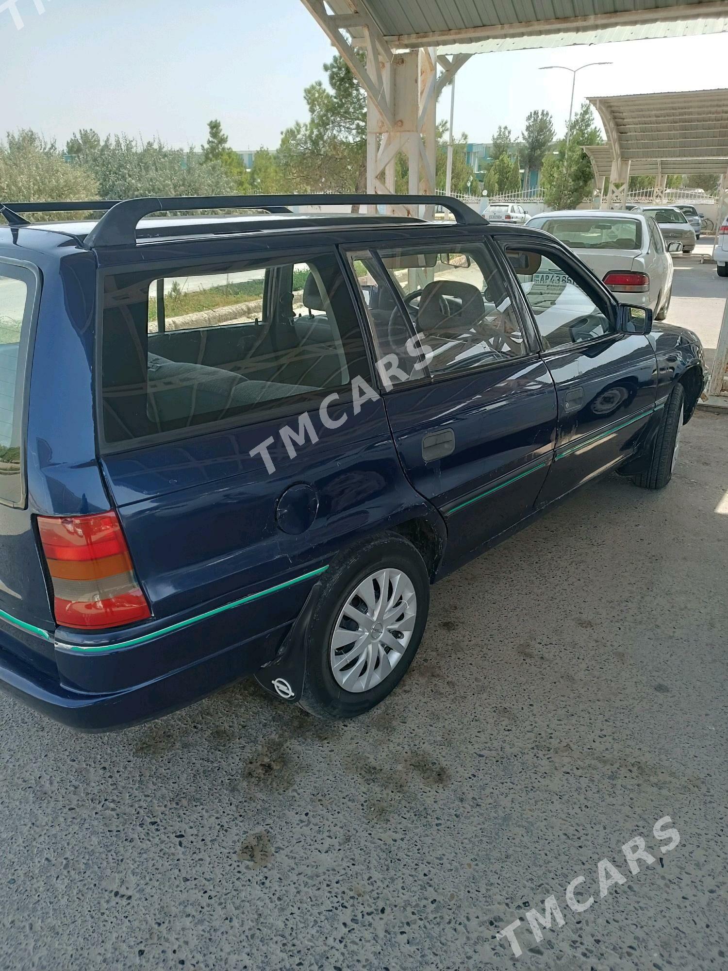 Opel Astra 1992 - 32 000 TMT - Векильбазар - img 5
