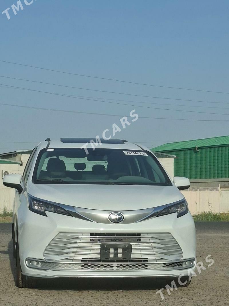 Toyota Sienna 2021 - 500 000 TMT - Мары - img 6