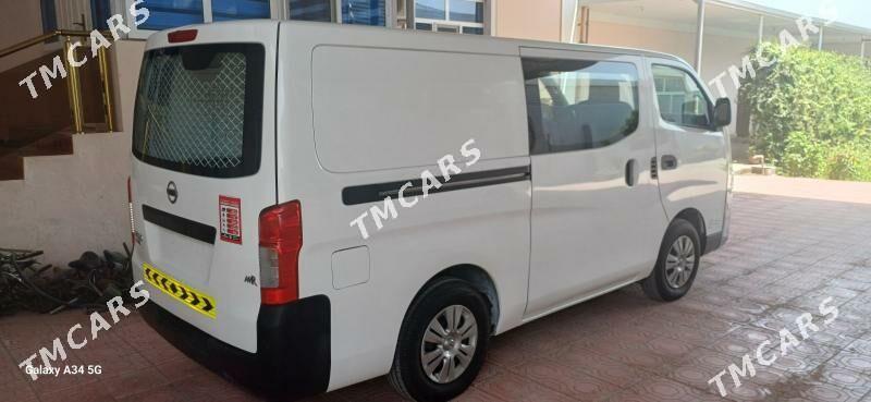 Nissan Urvan 2020 - 320 000 TMT - Mary - img 3