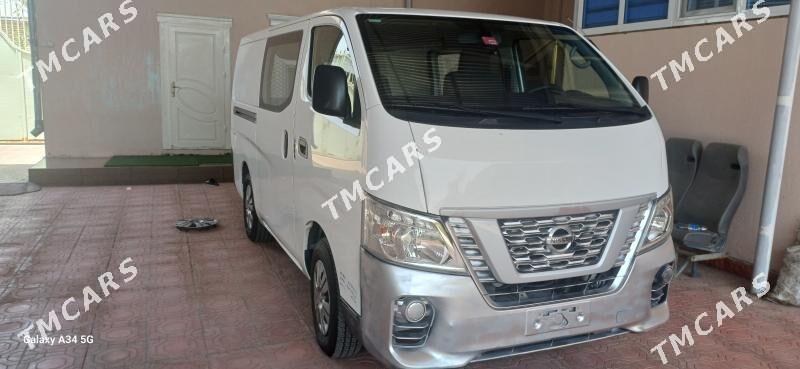 Nissan Urvan 2020 - 320 000 TMT - Mary - img 5