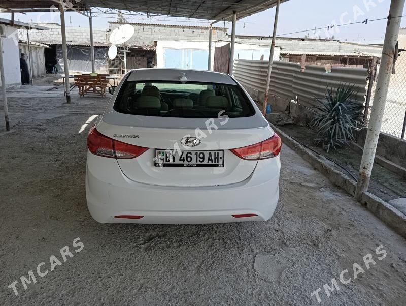 Hyundai Elantra 2012 - 145 000 TMT - Гёкдепе - img 5