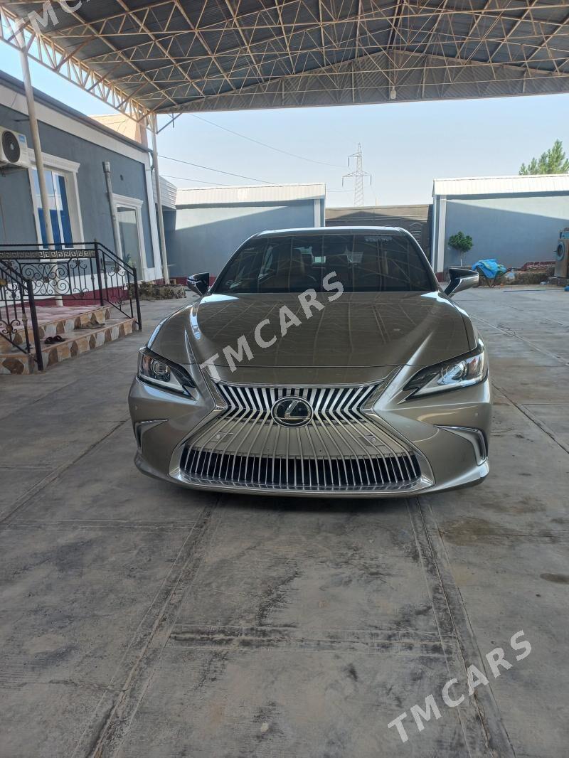 Lexus ES 350 2019 - 550 000 TMT - Мары - img 7