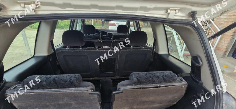 Opel Zafira 2001 - 75 000 TMT - Бахарден - img 4