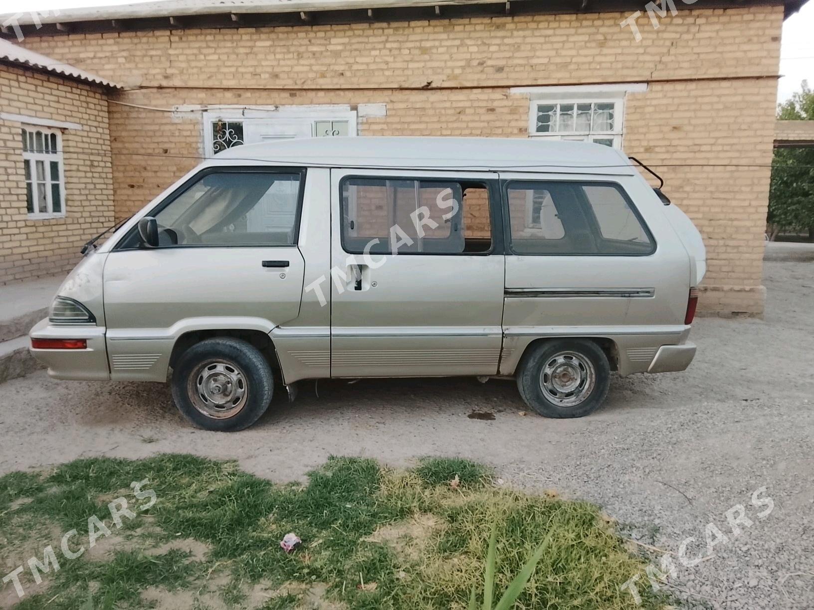 Toyota Town Ace 1993 - 25 000 TMT - Векильбазар - img 2