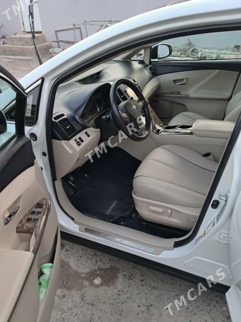 Toyota Venza 2010 - 257 000 TMT - Aşgabat - img 7