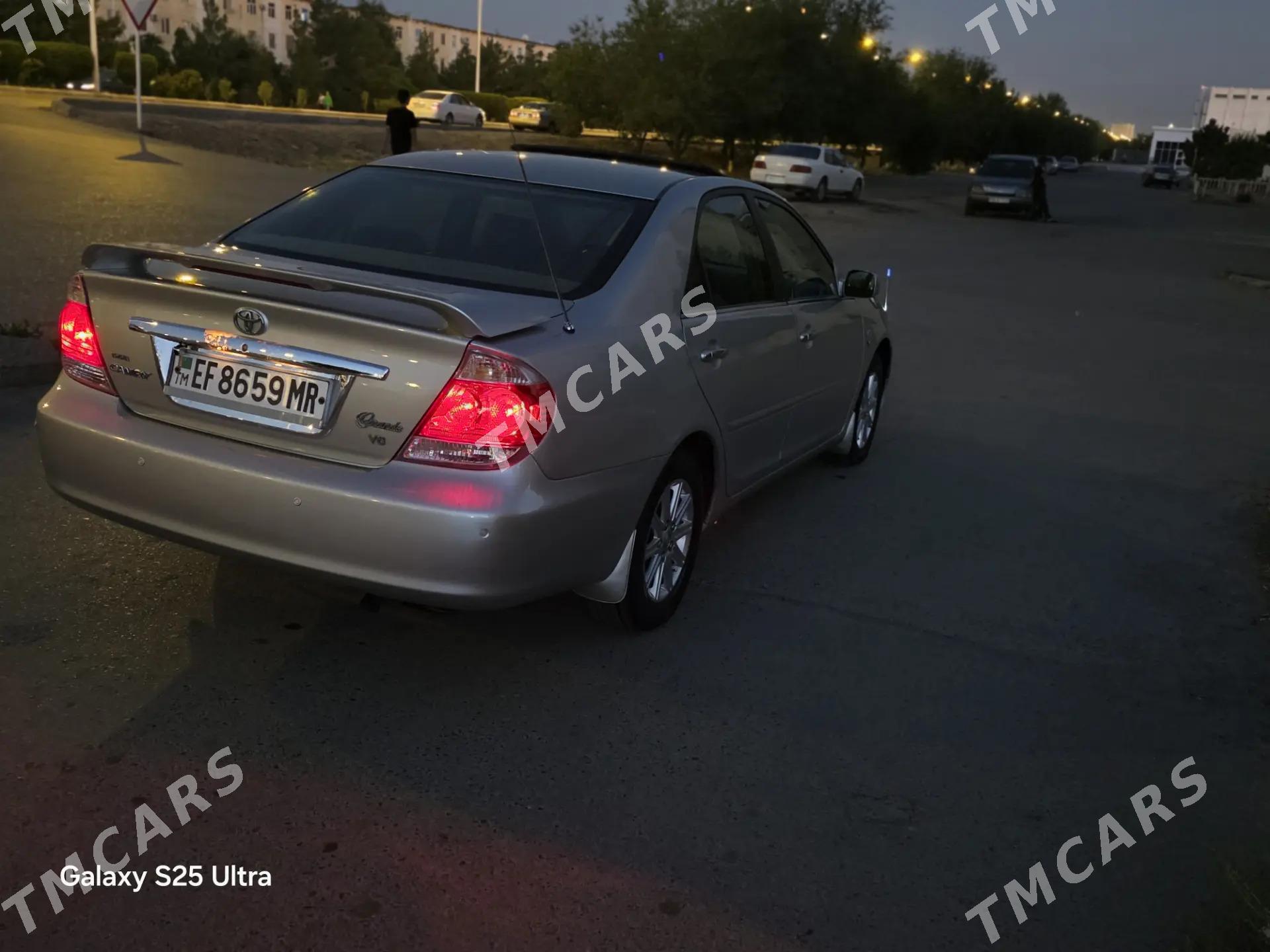 Toyota Camry 2005 - 240 000 TMT - Мары - img 2