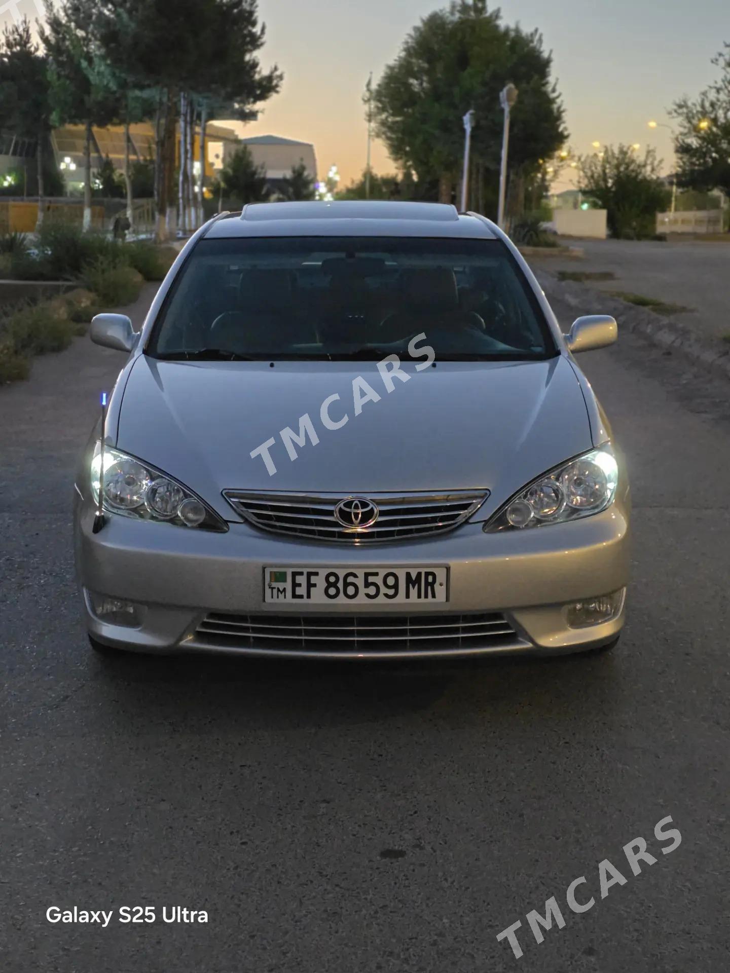 Toyota Camry 2005 - 240 000 TMT - Мары - img 5