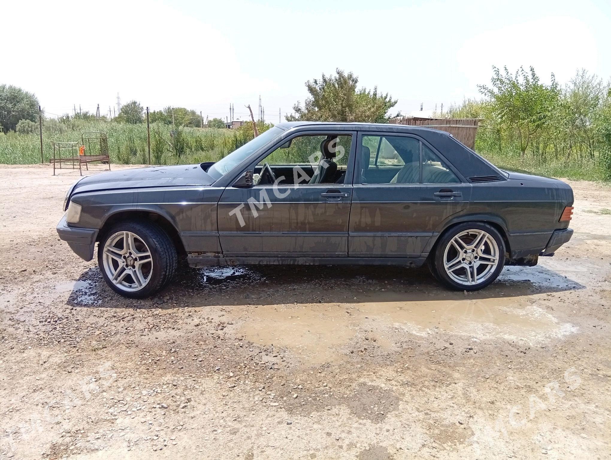Mercedes-Benz 190E 1988 - 11 000 TMT - Мары - img 2