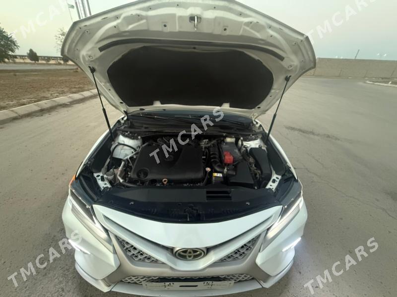 Toyota Camry 2021 - 500 000 TMT - Теджен - img 5