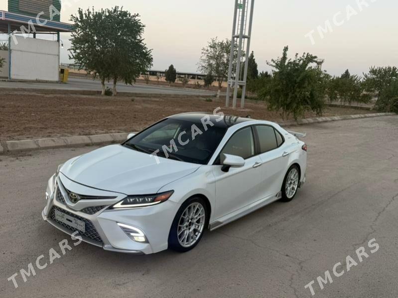 Toyota Camry 2021 - 500 000 TMT - Теджен - img 3