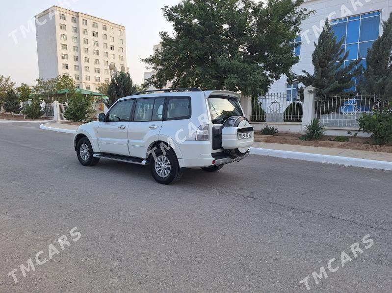Mitsubishi Pajero 2010 - 230 000 TMT - Ашхабад - img 5