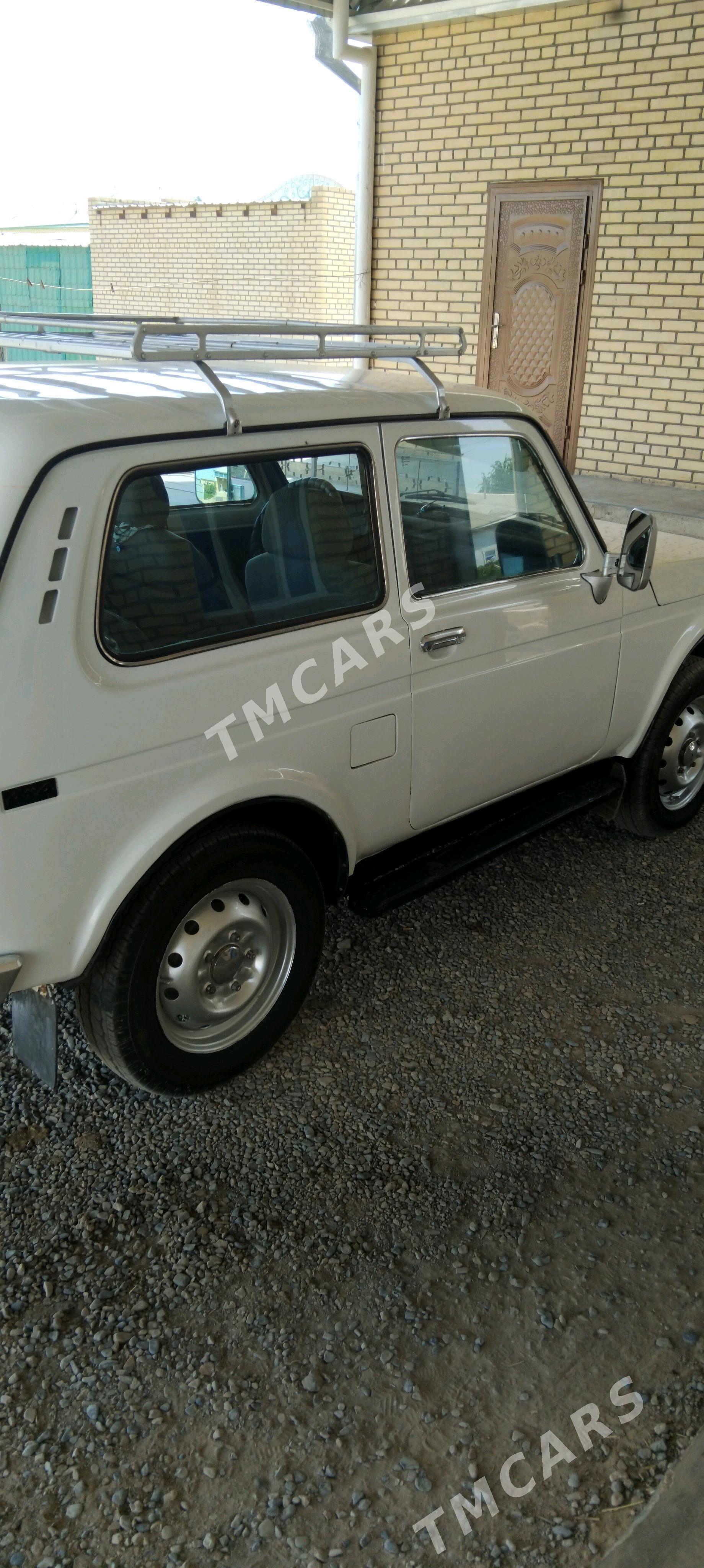 Lada Niva 2002 - 50 000 TMT - Сакарчага - img 5