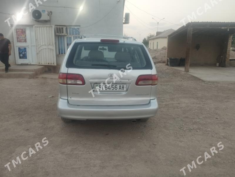 Toyota Sienna 2000 - 130 000 TMT - Sarahs - img 1