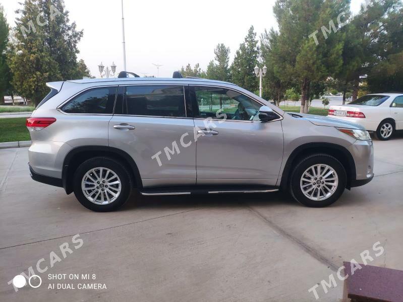 Toyota Highlander 2017 - 440 000 TMT - Туркменабат - img 6