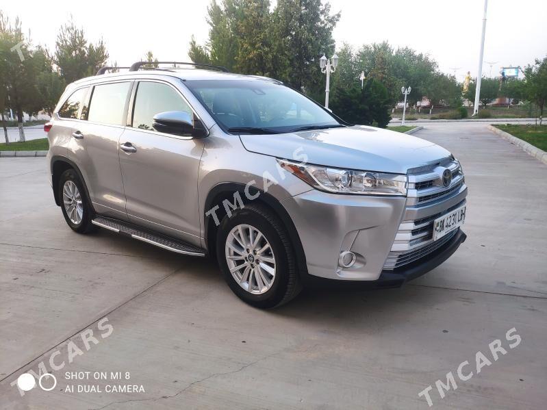 Toyota Highlander 2017 - 440 000 TMT - Туркменабат - img 9