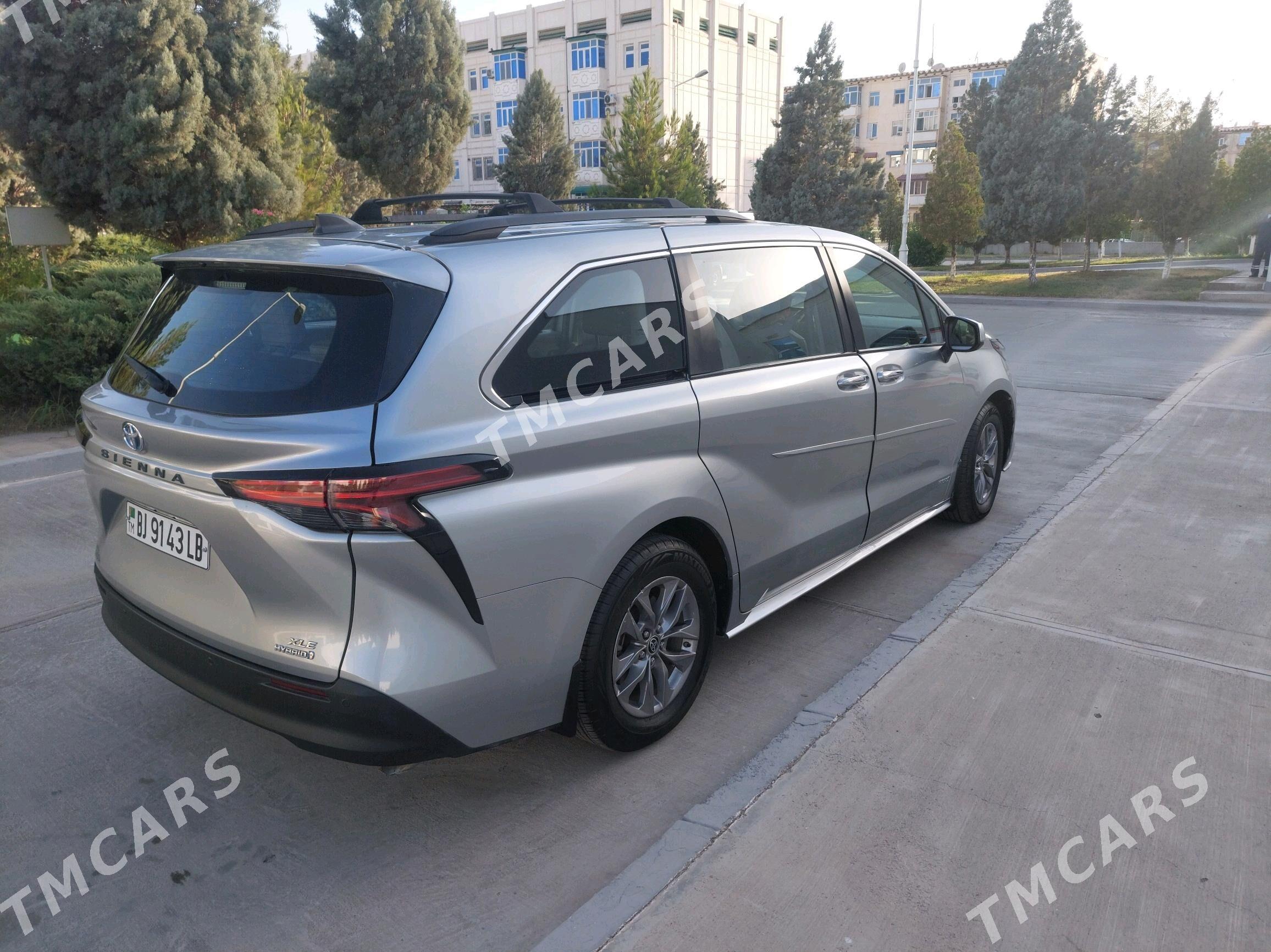 Toyota Sienna 2021 - 500 000 TMT - Туркменабат - img 2