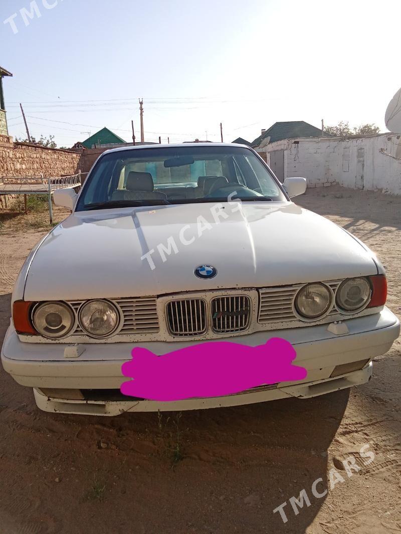BMW 525 1991 - 40 000 TMT - Balkanabat - img 2