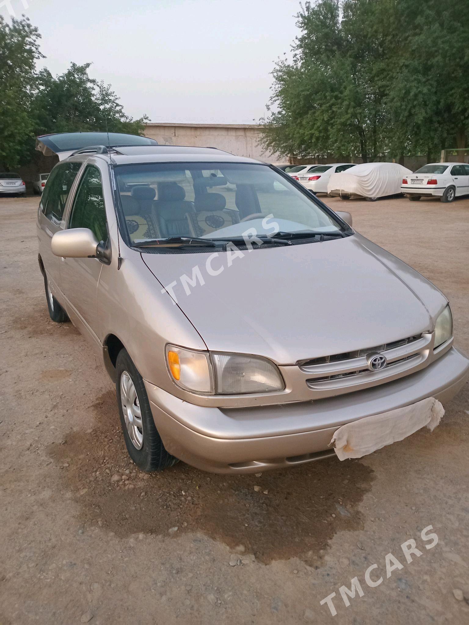 Toyota Sienna 2000 - 145 000 TMT - Tejen - img 3