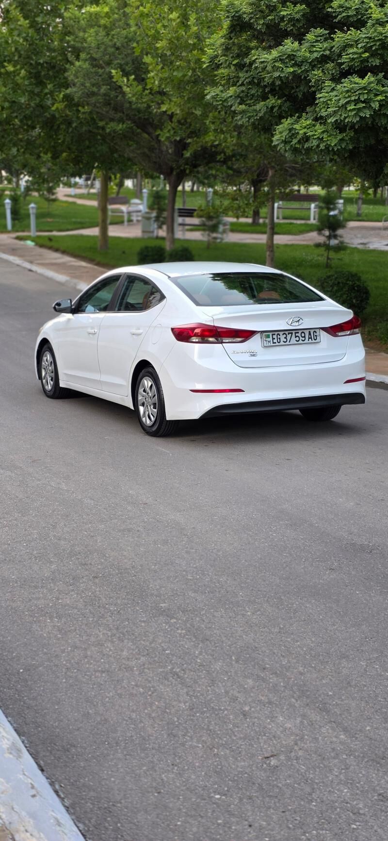 Hyundai Elantra 2018 - 175 000 TMT - Bedew - img 5