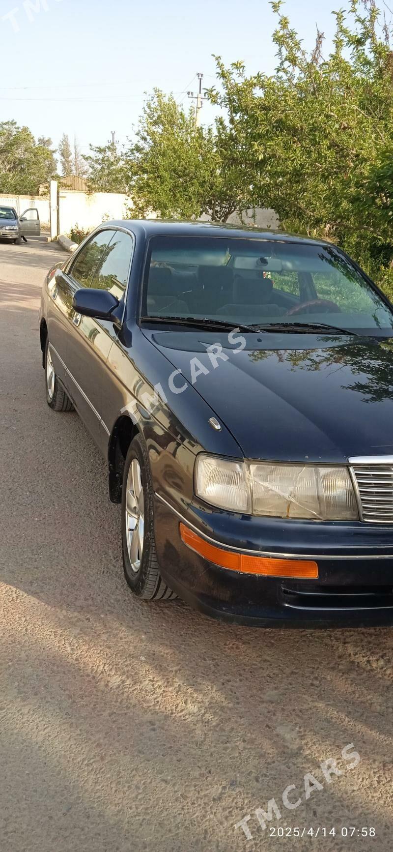 Toyota Camry 1992 - 42 000 TMT - Векильбазар - img 2