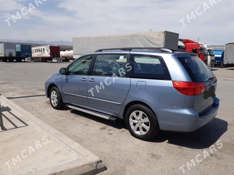 Toyota Sienna 2004 - 250 000 TMT - Ходжамбаз - img 2