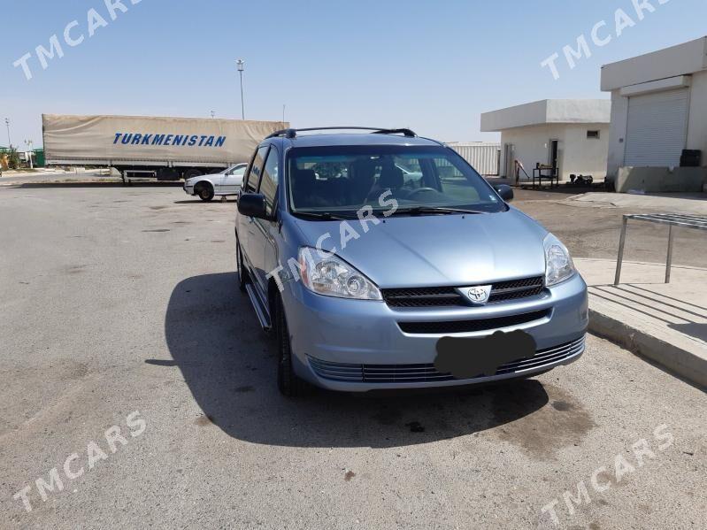 Toyota Sienna 2004 - 250 000 TMT - Ходжамбаз - img 3