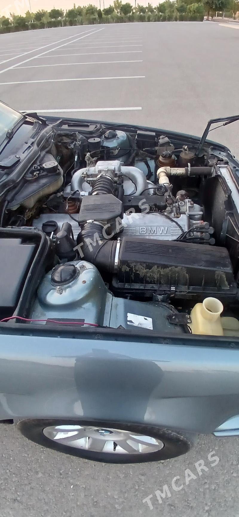 BMW E34 1989 - 55 000 TMT - Şatlyk - img 2