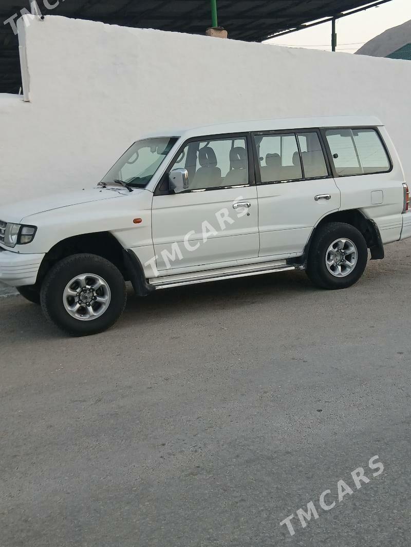 Mitsubishi Pajero 1999 - 53 000 TMT - Балканабат - img 2