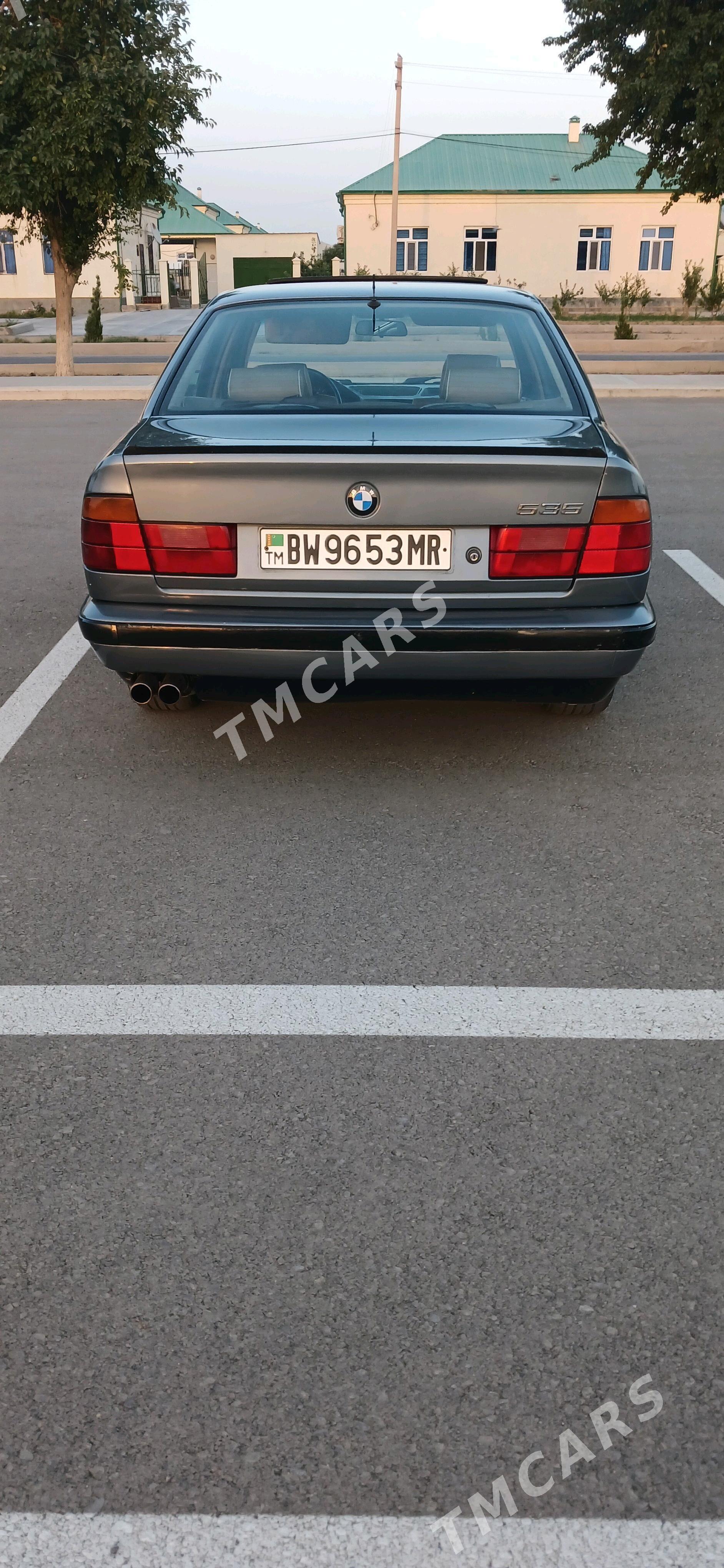 BMW E34 1989 - 55 000 TMT - Şatlyk - img 4