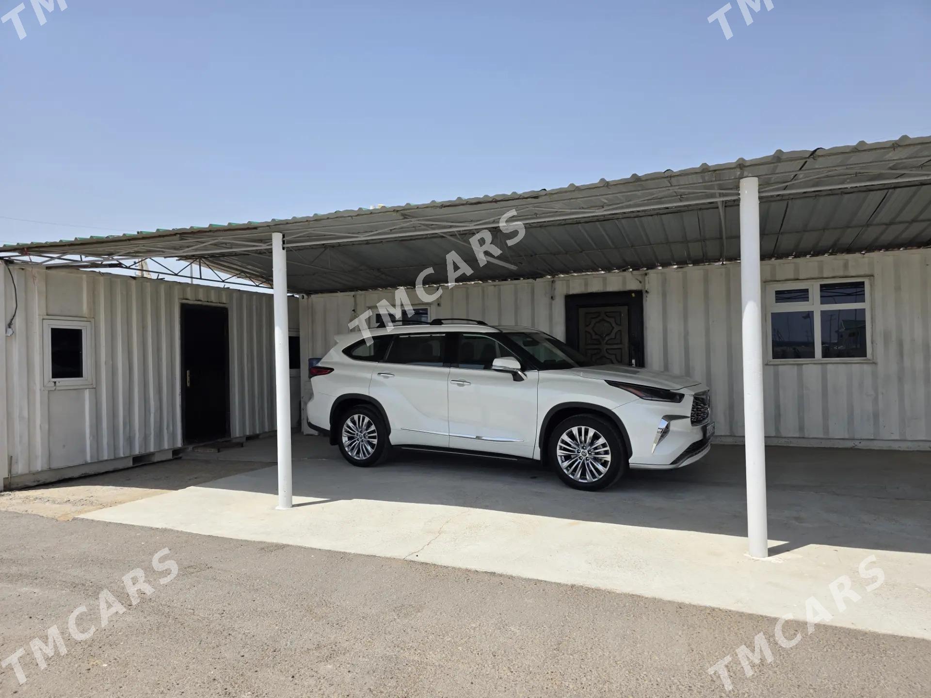 Toyota Highlander 2021 - 550 000 TMT - Ашхабад - img 3