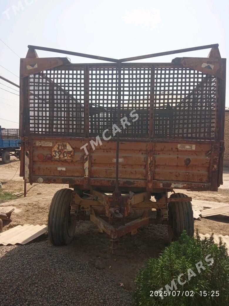 MTZ T-28 1983 - 150 000 TMT - Murgap - img 2