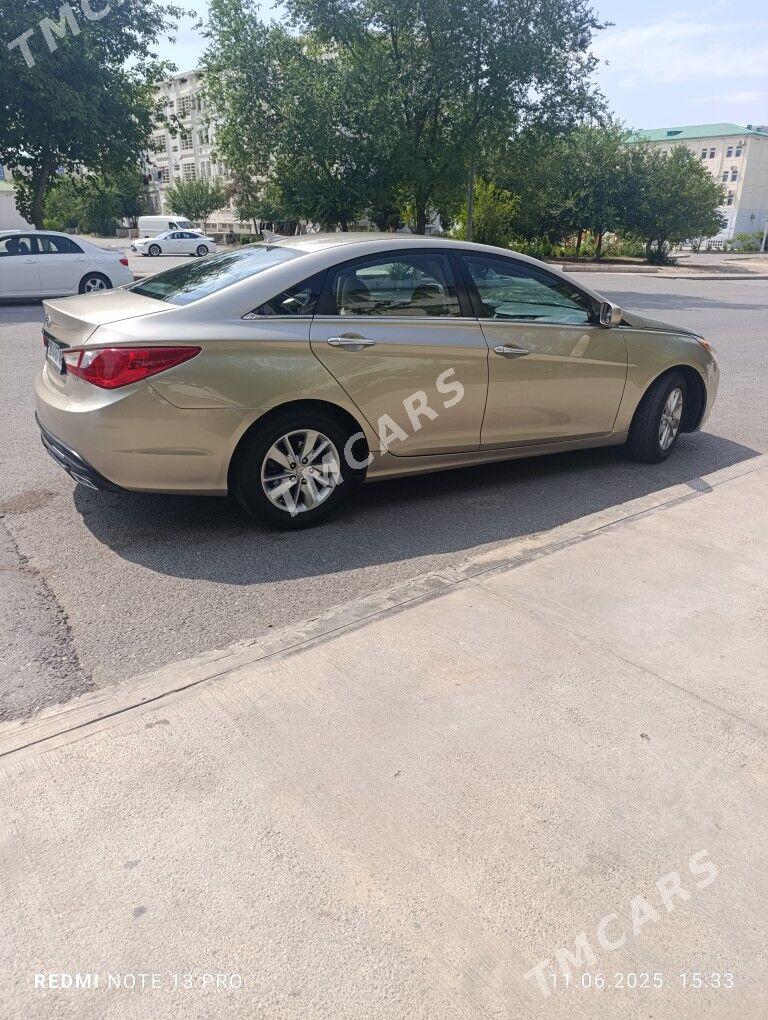 Hyundai Sonata 2011 - 150 000 TMT - 11 мкр - img 4