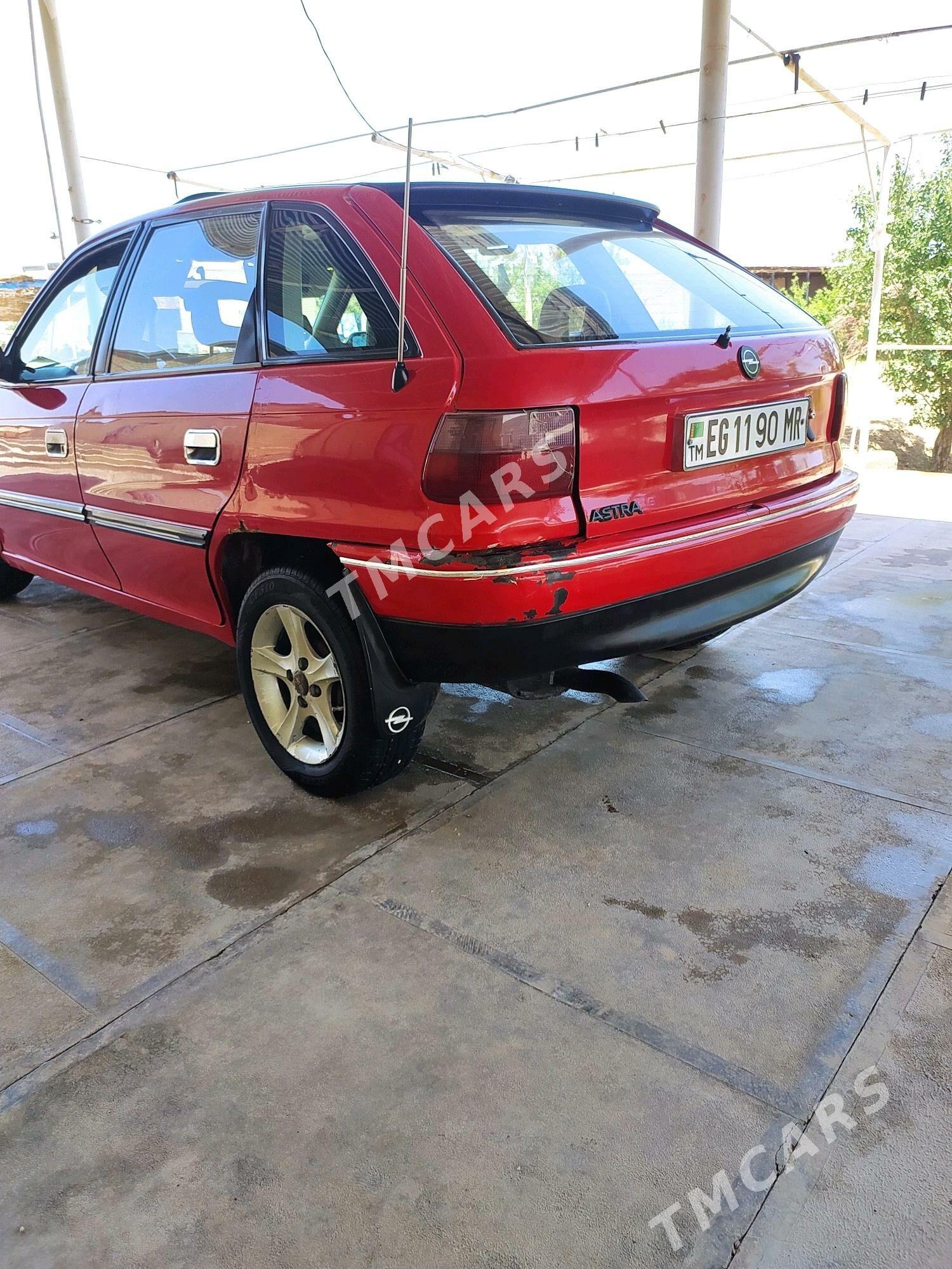 Opel Astra 1992 - 26 000 TMT - Мары - img 4