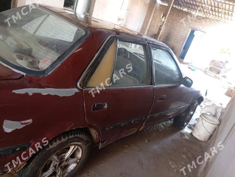 Toyota Corona 1989 - 16 000 TMT - Halaç - img 2