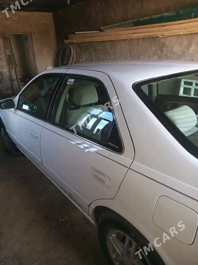 Toyota Camry 2000 - 130 000 TMT - Кёнеургенч - img 4