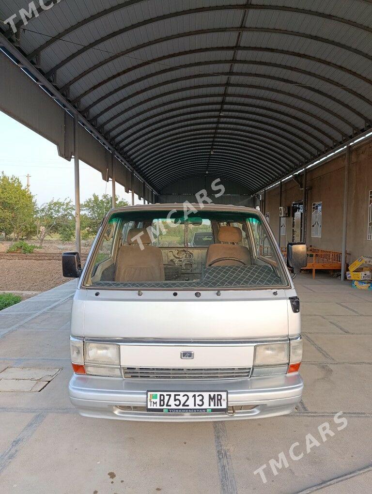 Toyota Hiace 1989 - 45 000 TMT - Векильбазар - img 4