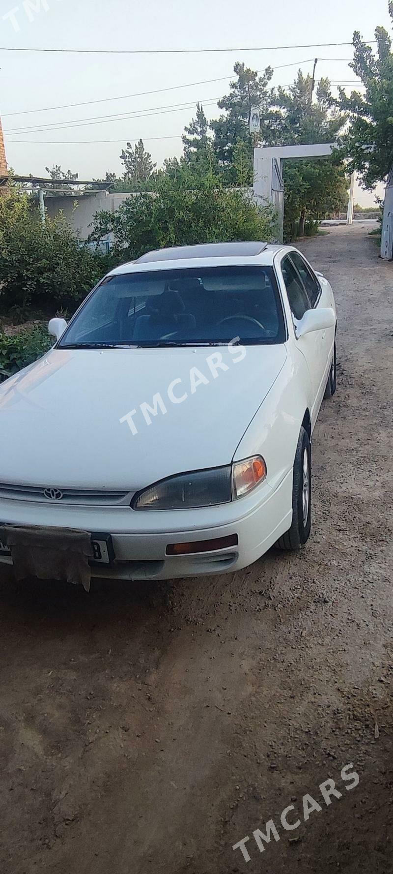 Toyota Camry 1994 - 90 000 TMT - Saýat - img 4