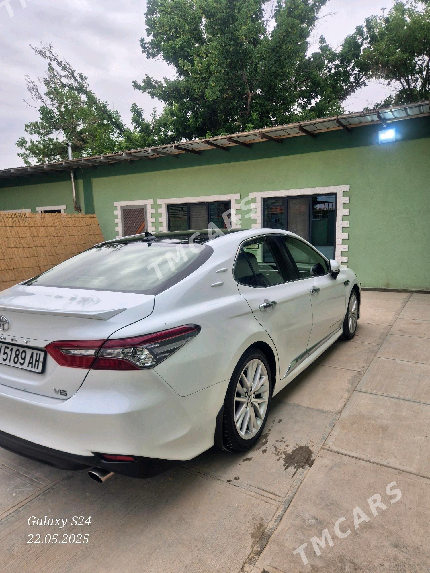 Toyota Camry 2019 - 260 000 TMT - Kaka - img 4