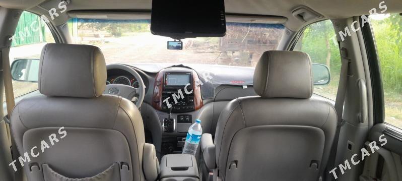 Toyota Sienna 2004 - 190 000 TMT - Койтендаг - img 6