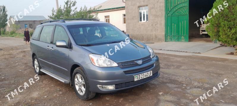 Toyota Sienna 2004 - 190 000 TMT - Койтендаг - img 7