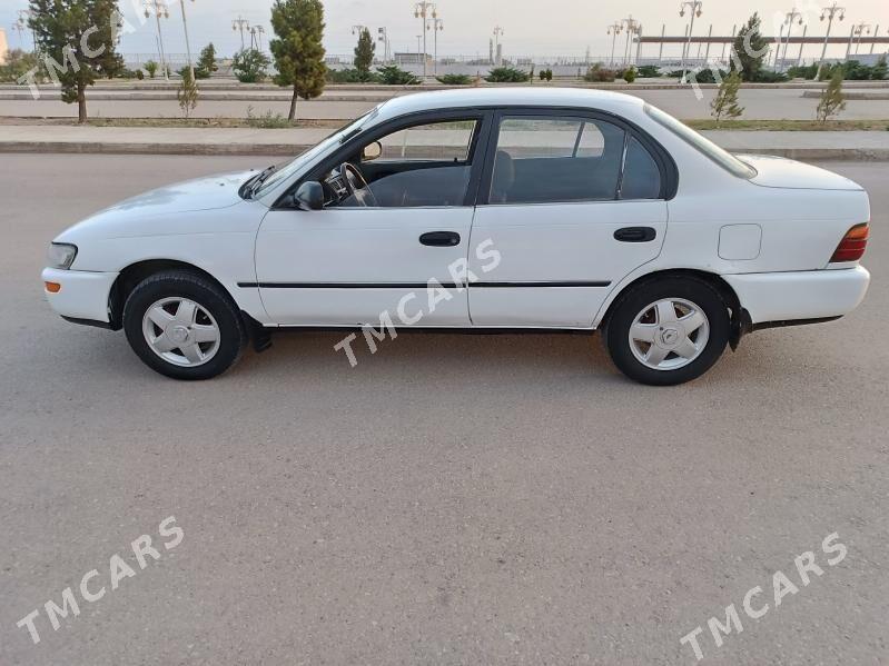 Toyota Corolla 1995 - 60 000 TMT - Balkanabat - img 6