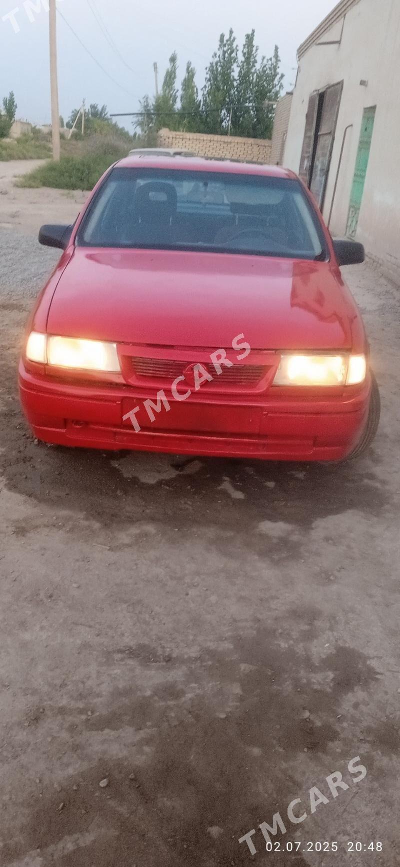 Opel Vectra 1993 - 33 000 TMT - Гороглы (Тагта) - img 4