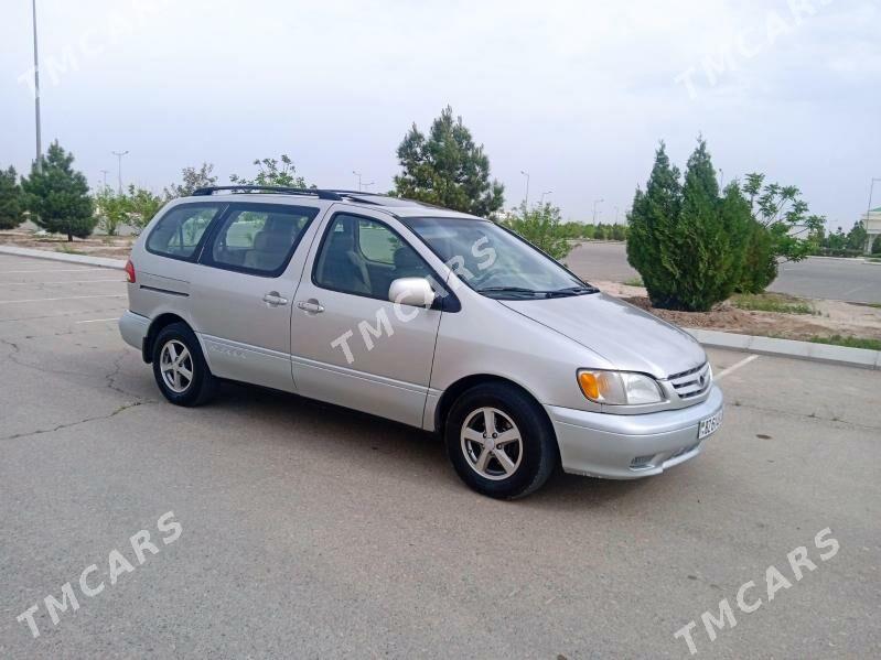 Toyota Sienna 2002 - 160 000 TMT - Чарджоу - img 2