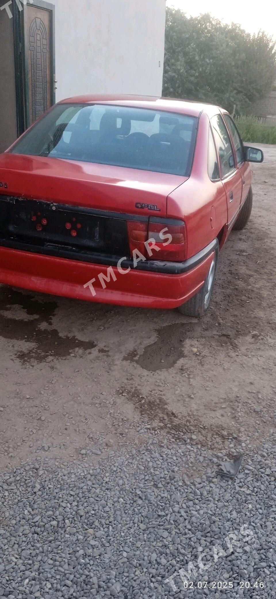 Opel Vectra 1993 - 33 000 TMT - Гороглы (Тагта) - img 5