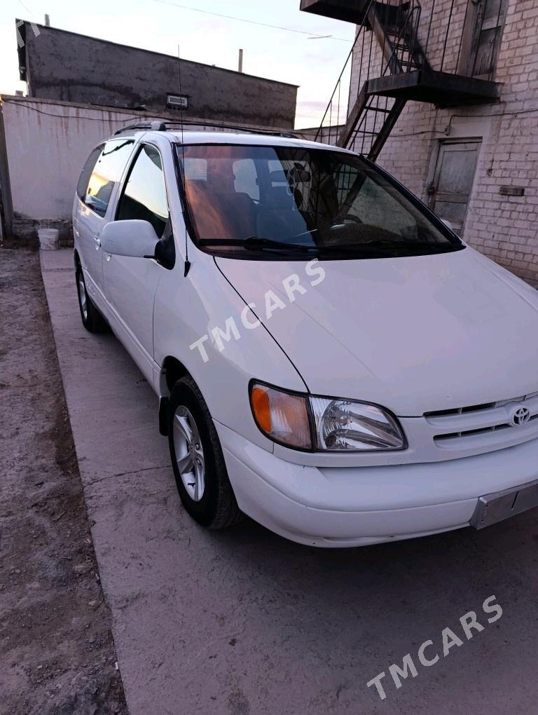 Toyota Sienna 2000 - 140 000 TMT - Tejen - img 5