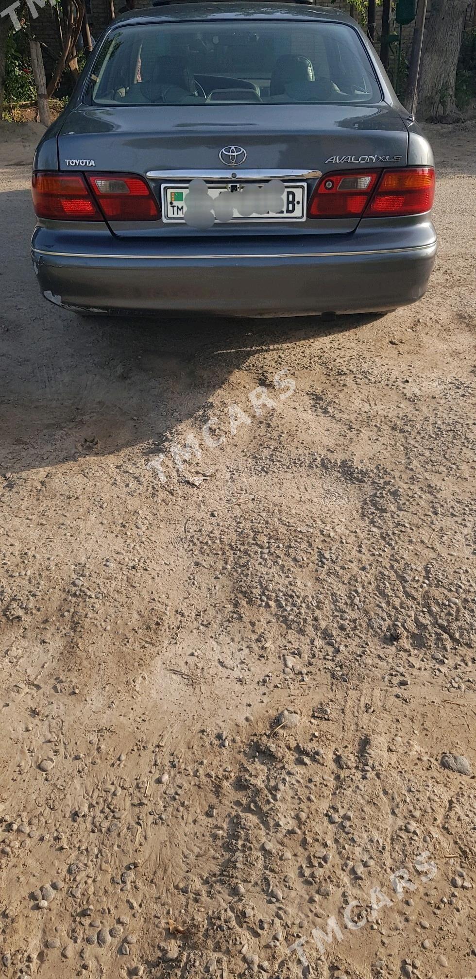 Toyota Avalon 1998 - 130 000 TMT - Çärjew - img 2
