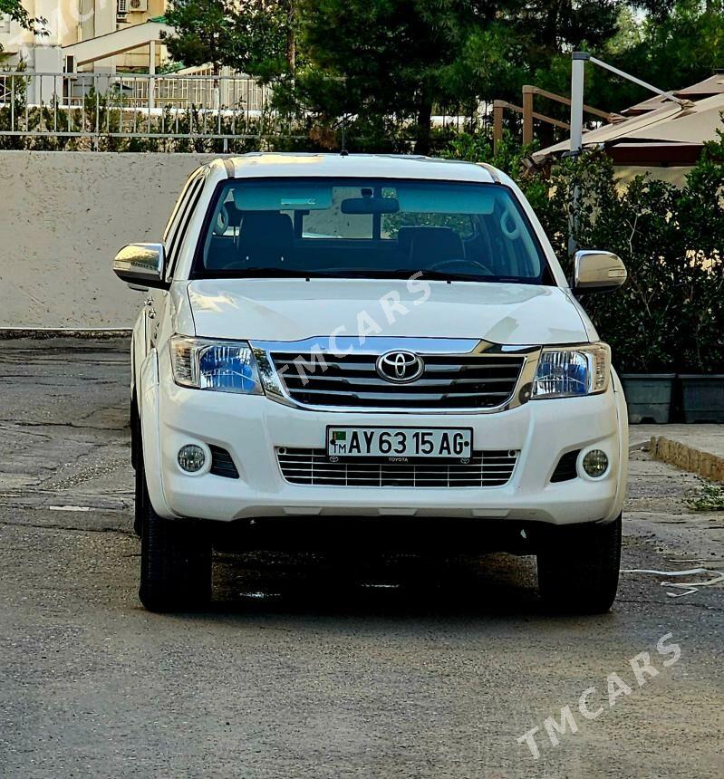 Toyota Hilux 2014 - 400 000 TMT - Ашхабад - img 3