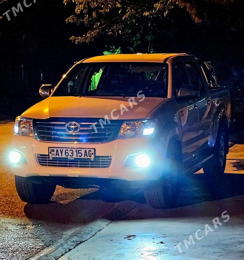 Toyota Hilux 2014 - 400 000 TMT - Ашхабад - img 6