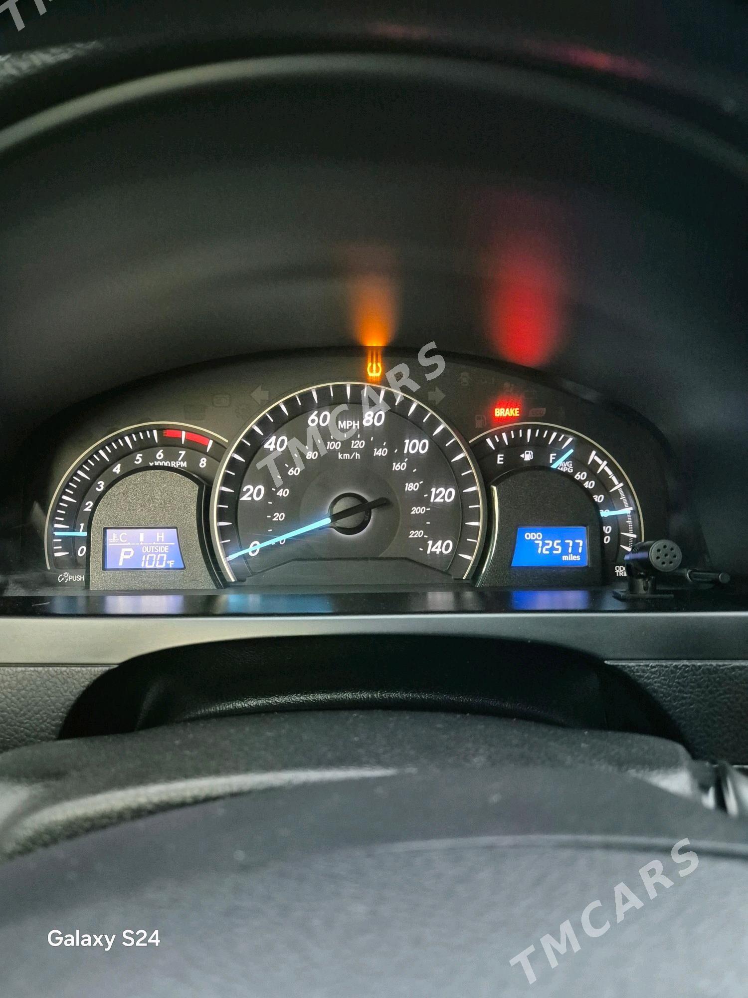 Toyota Camry 2014 - 230 000 TMT - Гарадамак - img 9