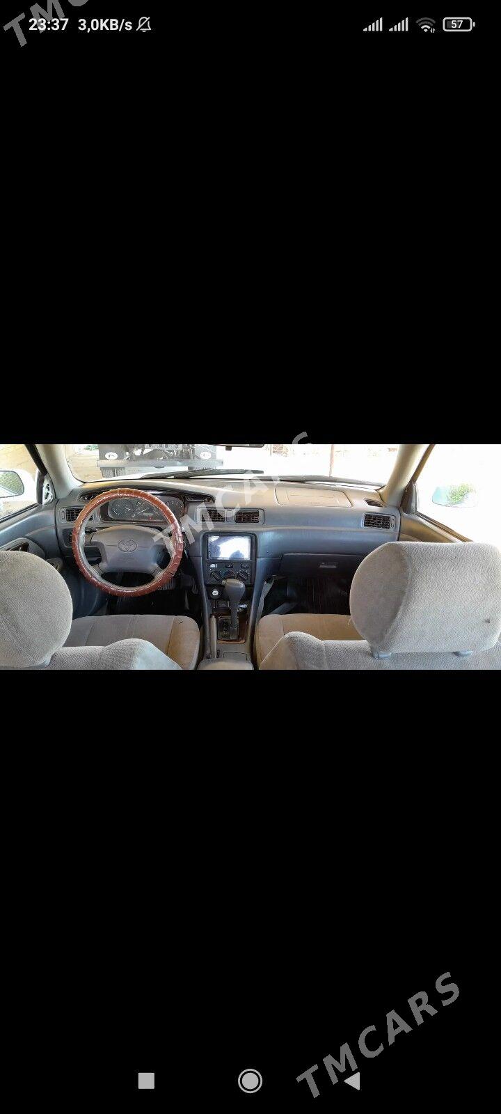 Toyota Camry 2001 - 110 000 TMT - Фарап - img 2